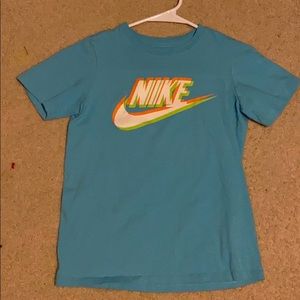 boys nike swoosh t shirt